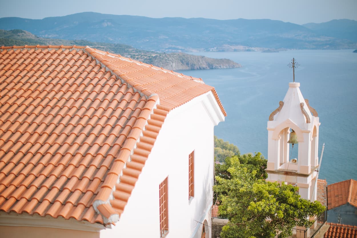 Tout savoir sur les tuiles solaires